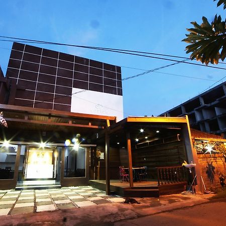 Easton Kuta Homestay Dış mekan fotoğraf