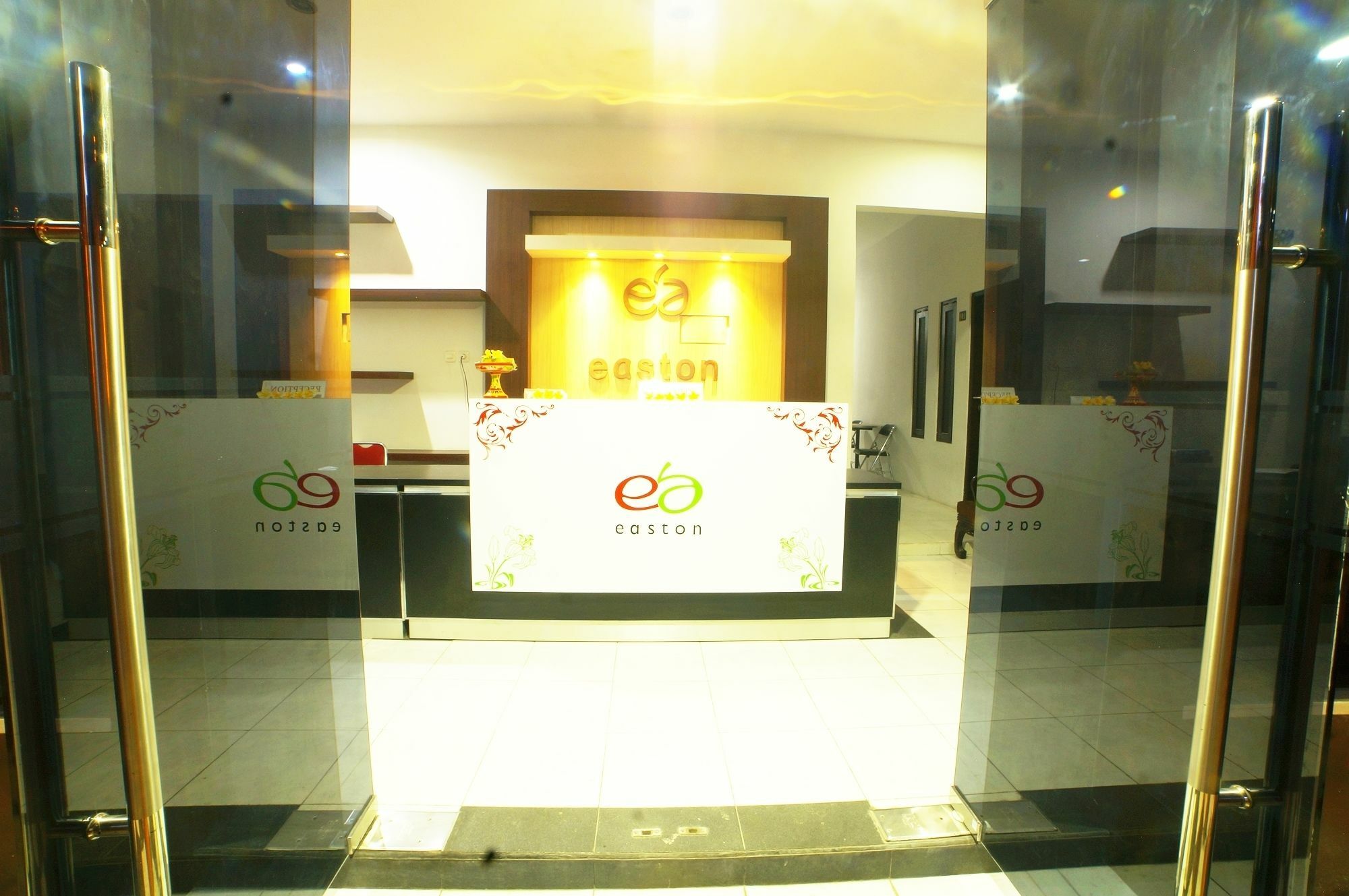 Easton Kuta Homestay Dış mekan fotoğraf