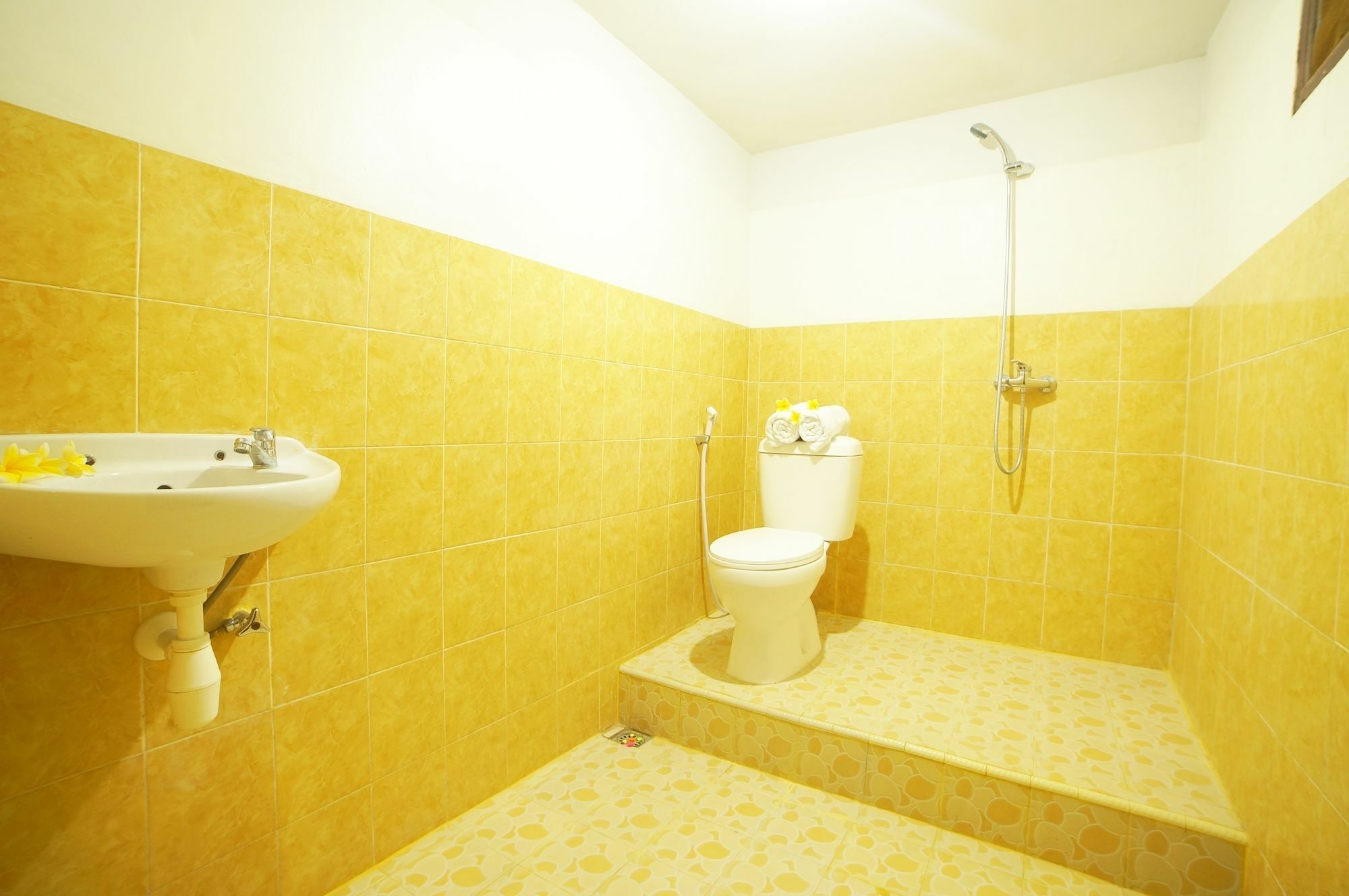 Easton Kuta Homestay Dış mekan fotoğraf